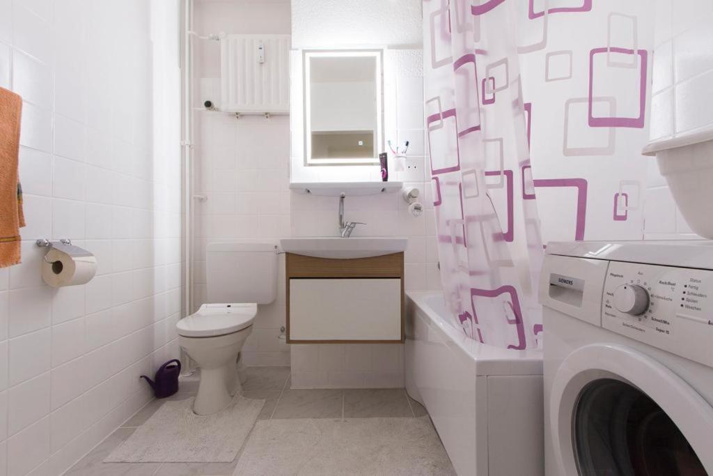 הנובר 48 Qm Whole Apartment To Rent Out Near Ini And Mhh מראה חיצוני תמונה