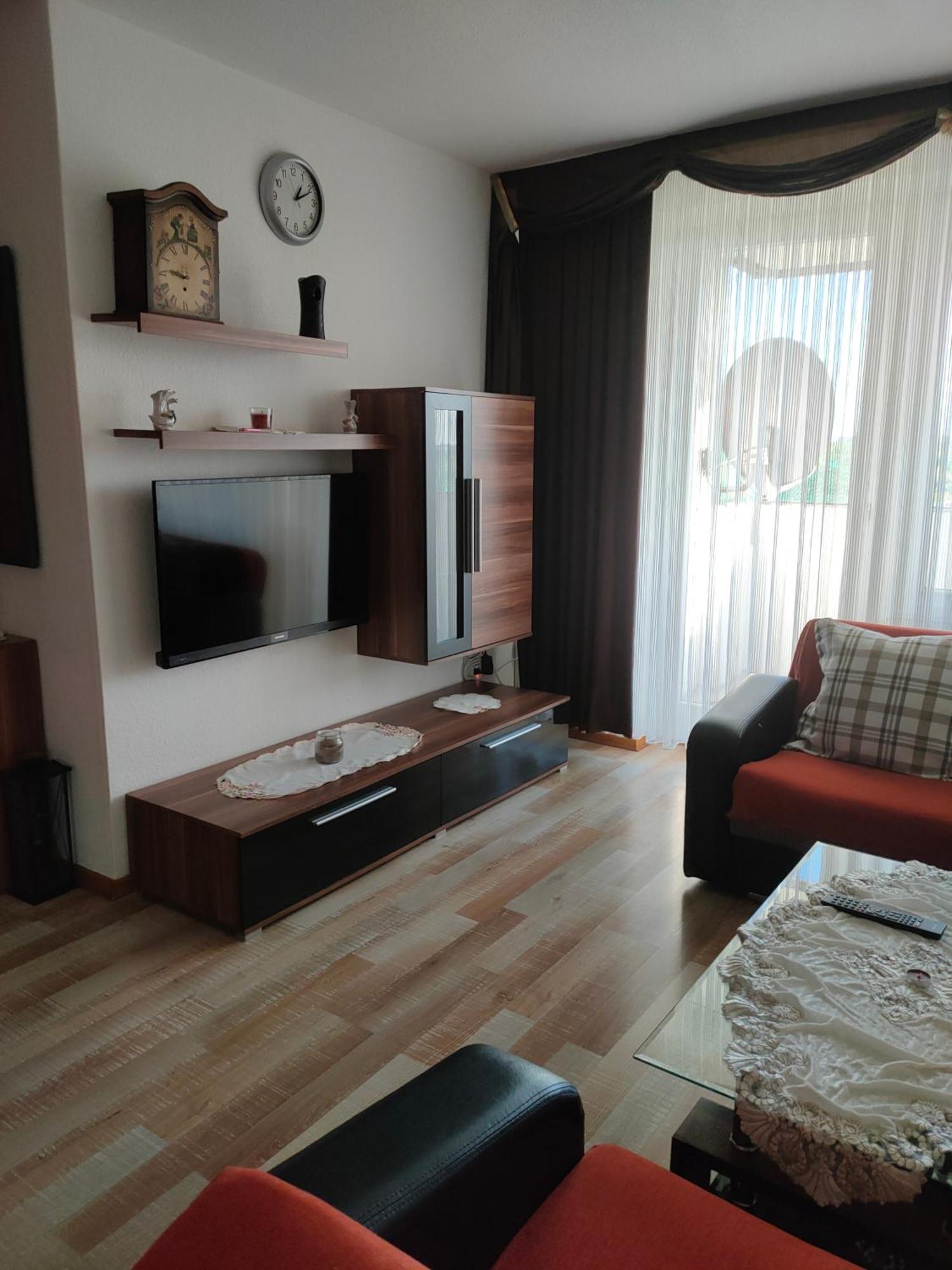הנובר 48 Qm Whole Apartment To Rent Out Near Ini And Mhh מראה חיצוני תמונה